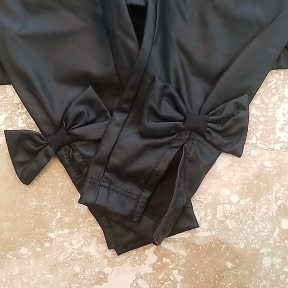 Nasty Gal Bow Leggings - Picture 3 of 3